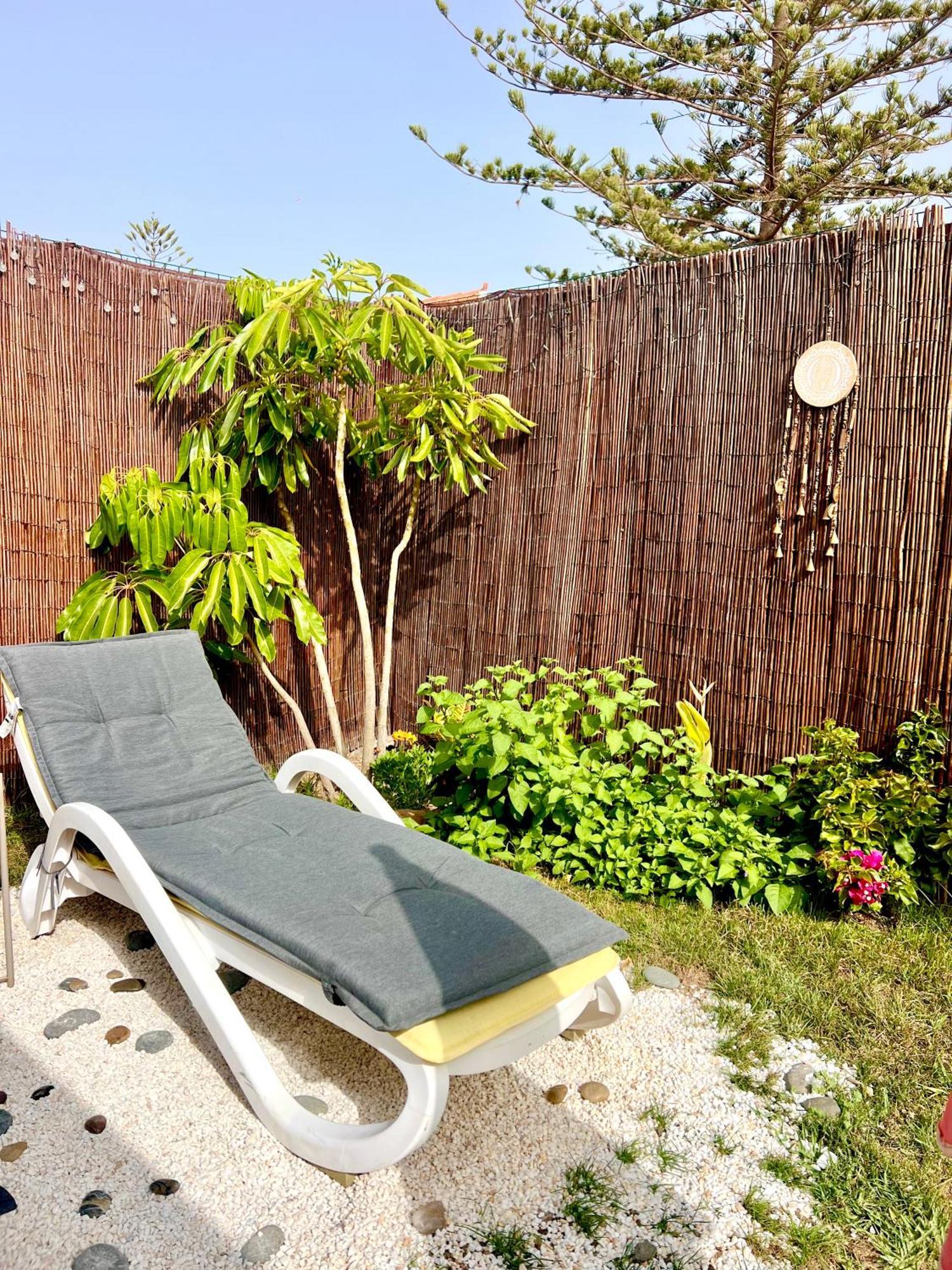 מספאלומס Buzzstays: 1-Bed Bungalow, Garden, Near Yumbo & Beach מראה חיצוני תמונה